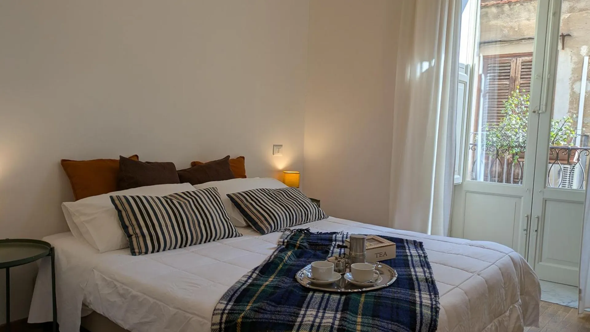 ** Frühstückspension B&B Del Parlamento Palermo Italien